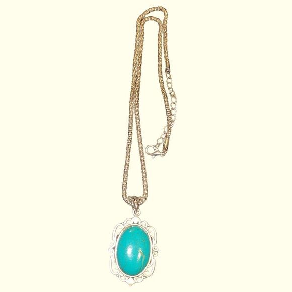 Turquoise Necklace - Picture 1 of 1